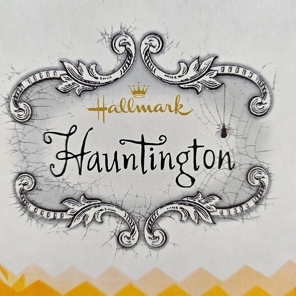 Hallmark Huntington Cackling Witch Luminary Motion Activated Indoor/Outdoor Use - Picture 2 of 9